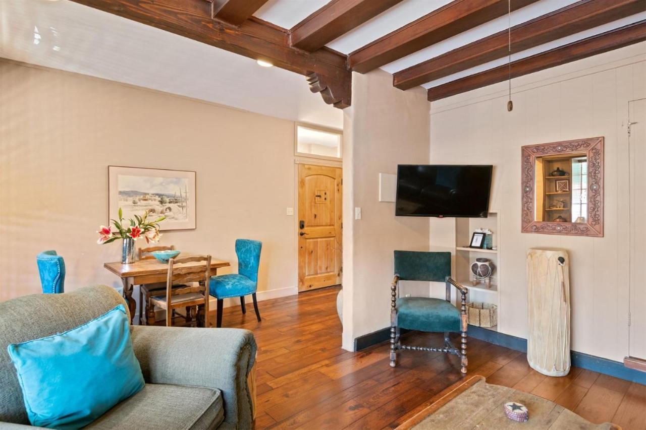 1 Bedroom - On The Plaza - Plaza Casita *